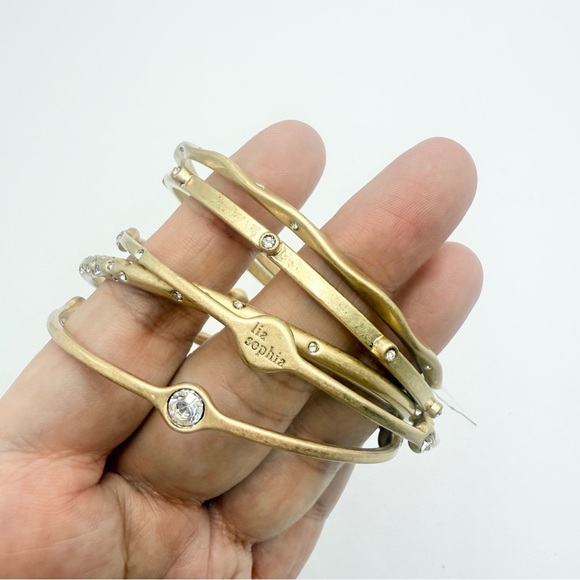 NWT Lia Sophia “For You” Set of 5 Matte Gold Tone w/Crystals Bangles - Picture 6 of 10